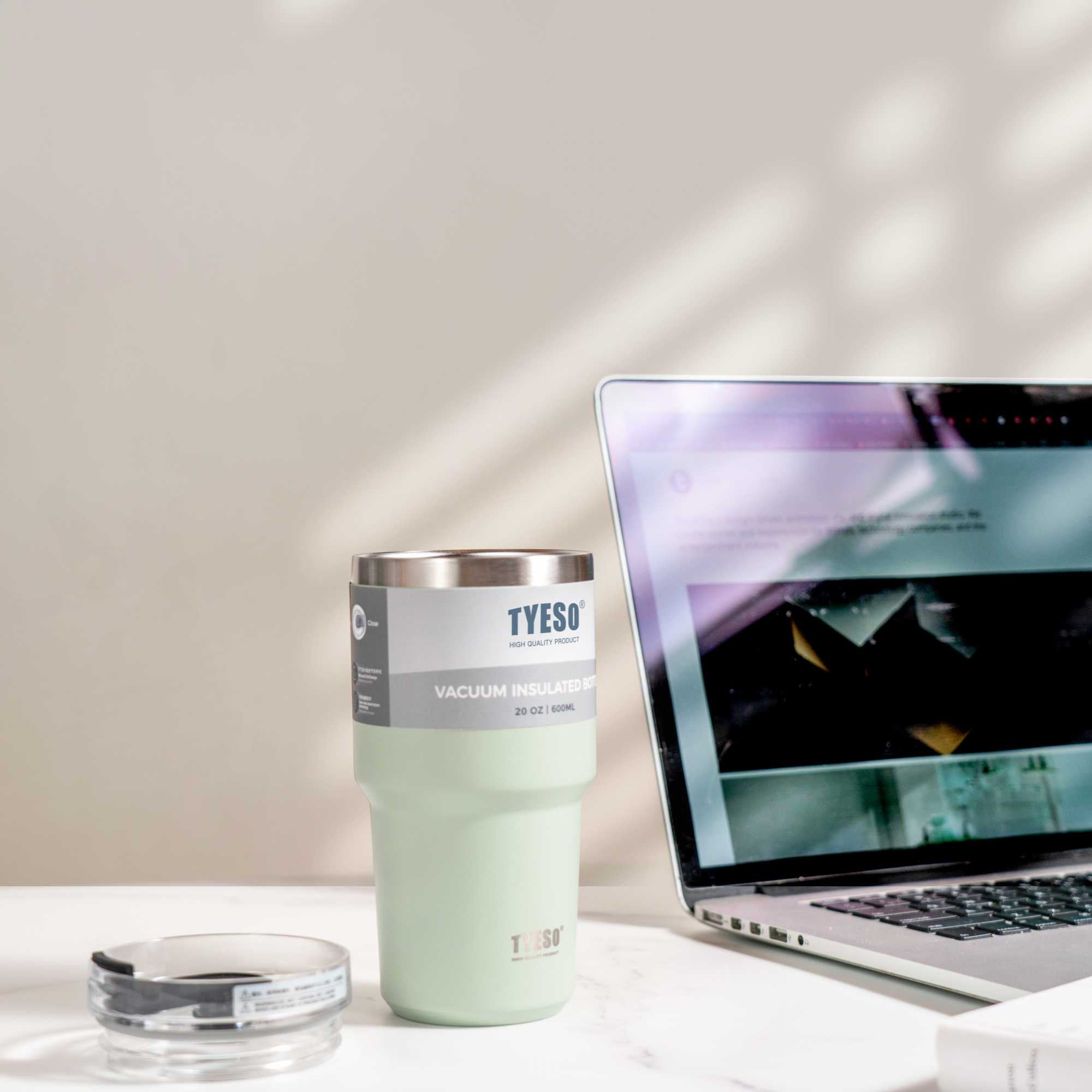 Vehicle-friendly Tumbler with Silicone Straw 12#
