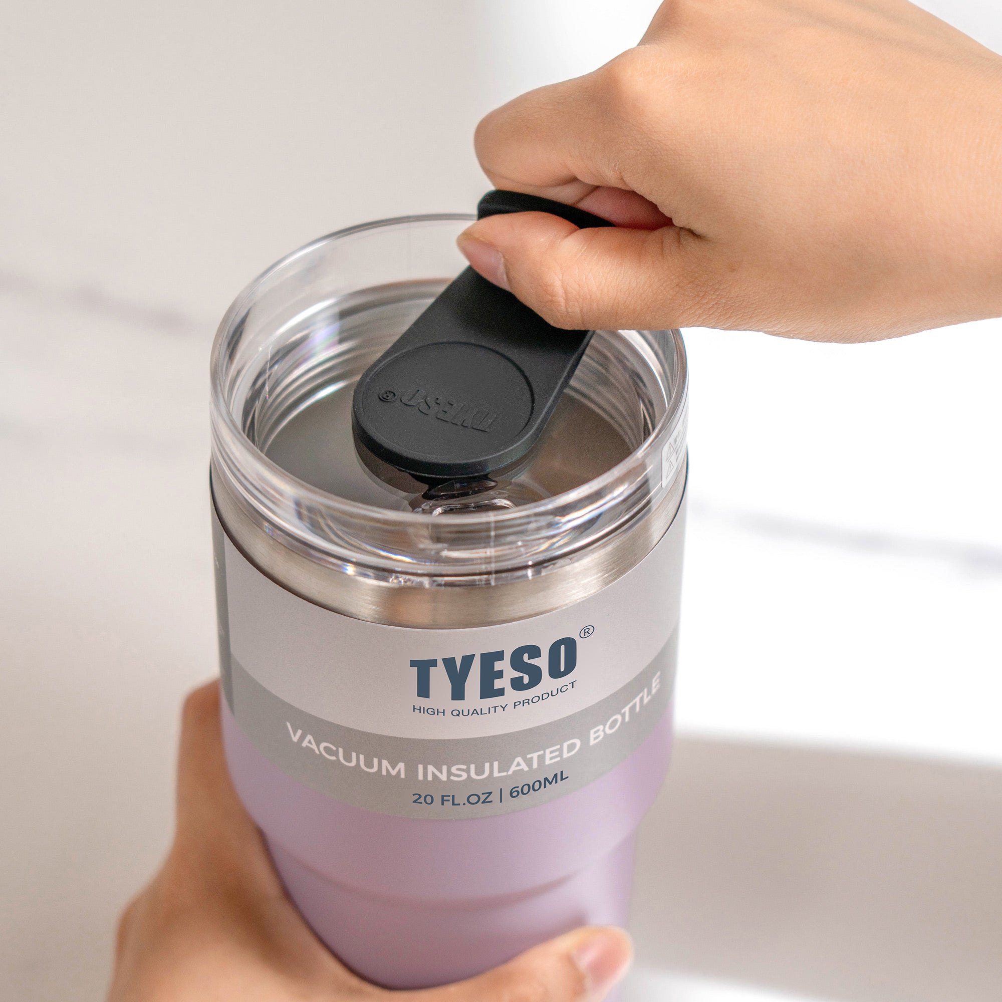 TYESO_Stainless Steel Tumbler with Straw 12_Purple_20oz lid detail