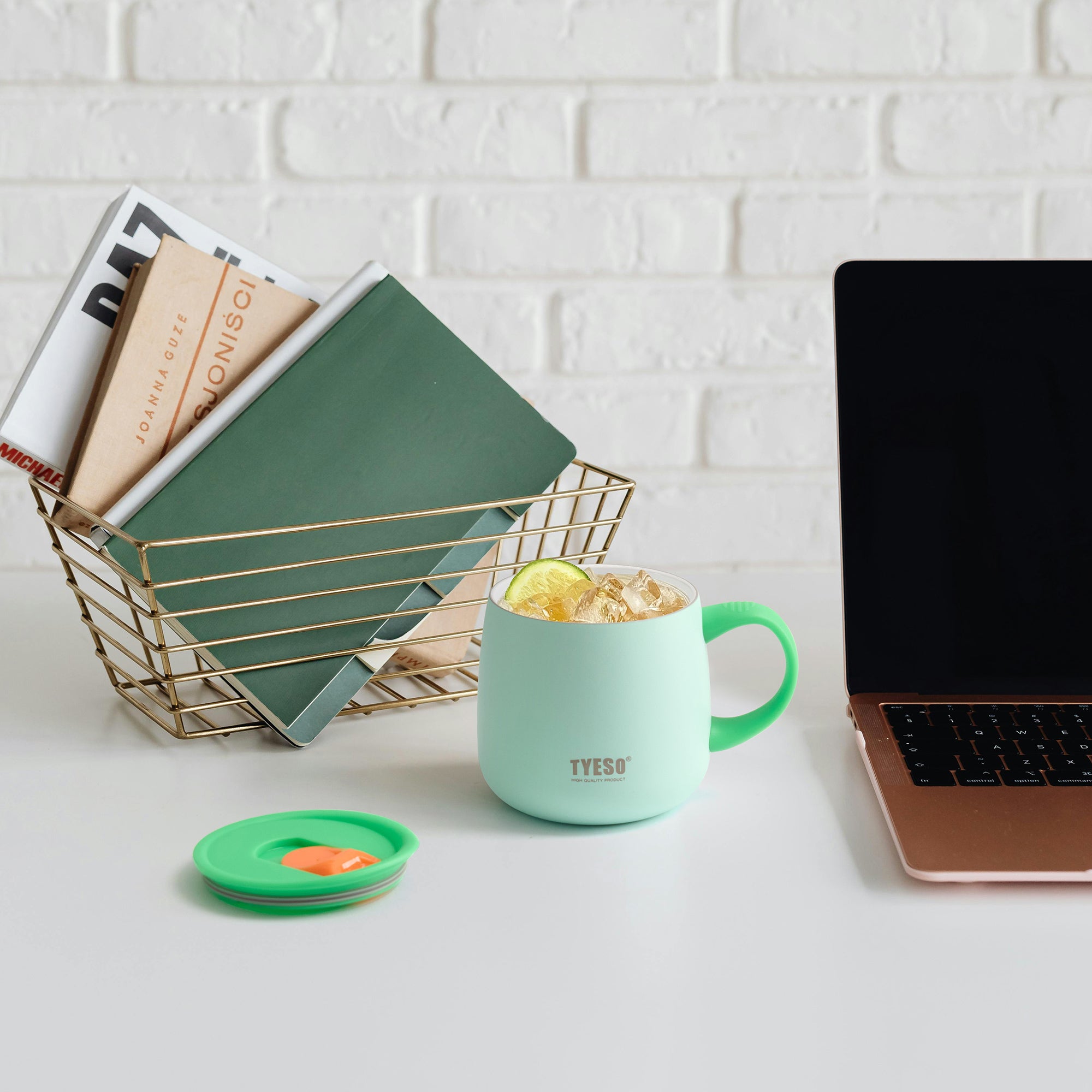 TYESO PALETTE Ceramic-Coated Coffee Mug in Green, 12 oz #color_green