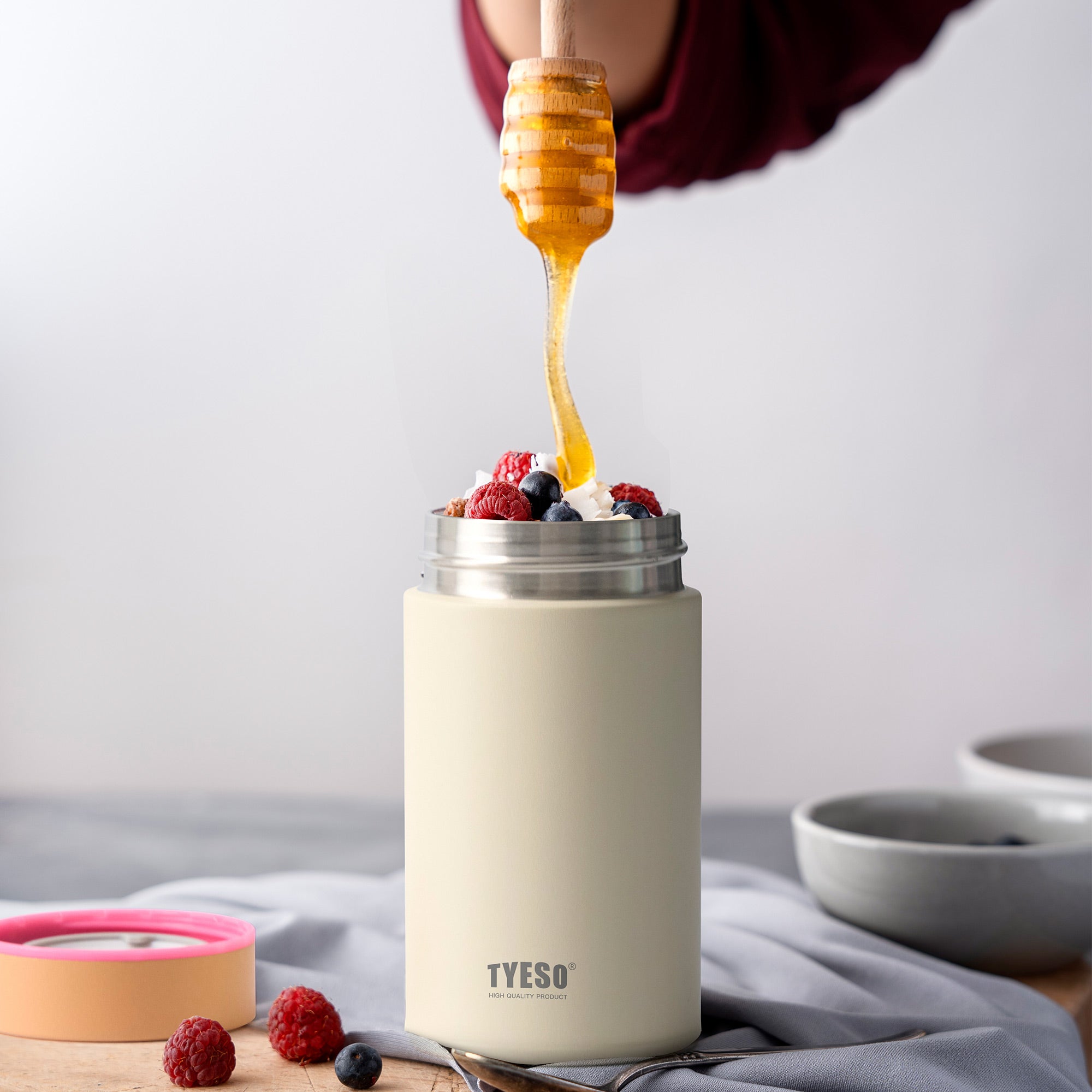 TYESO PETAL Insulated Food Jar in Orange #color_orange