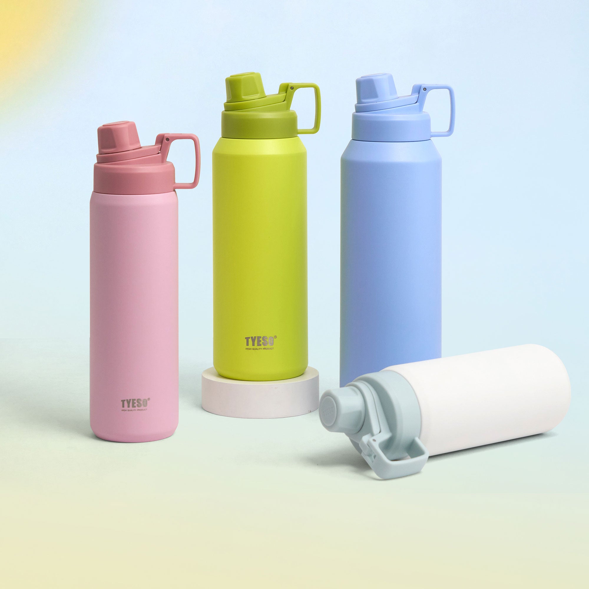 FIZZ HAZE Sports Bottle with Soft Spout