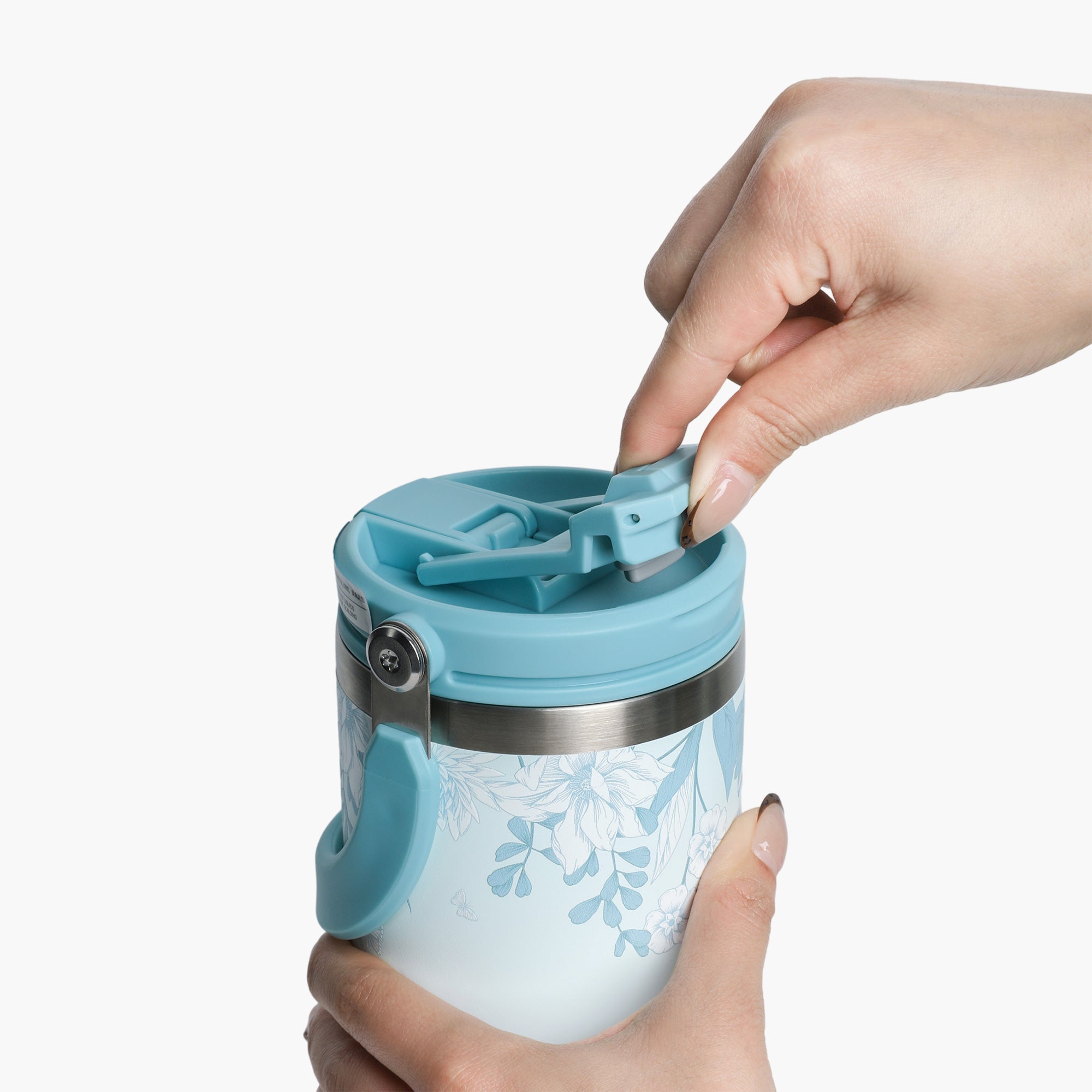 #Drinkware Style_ROAM Tumbler