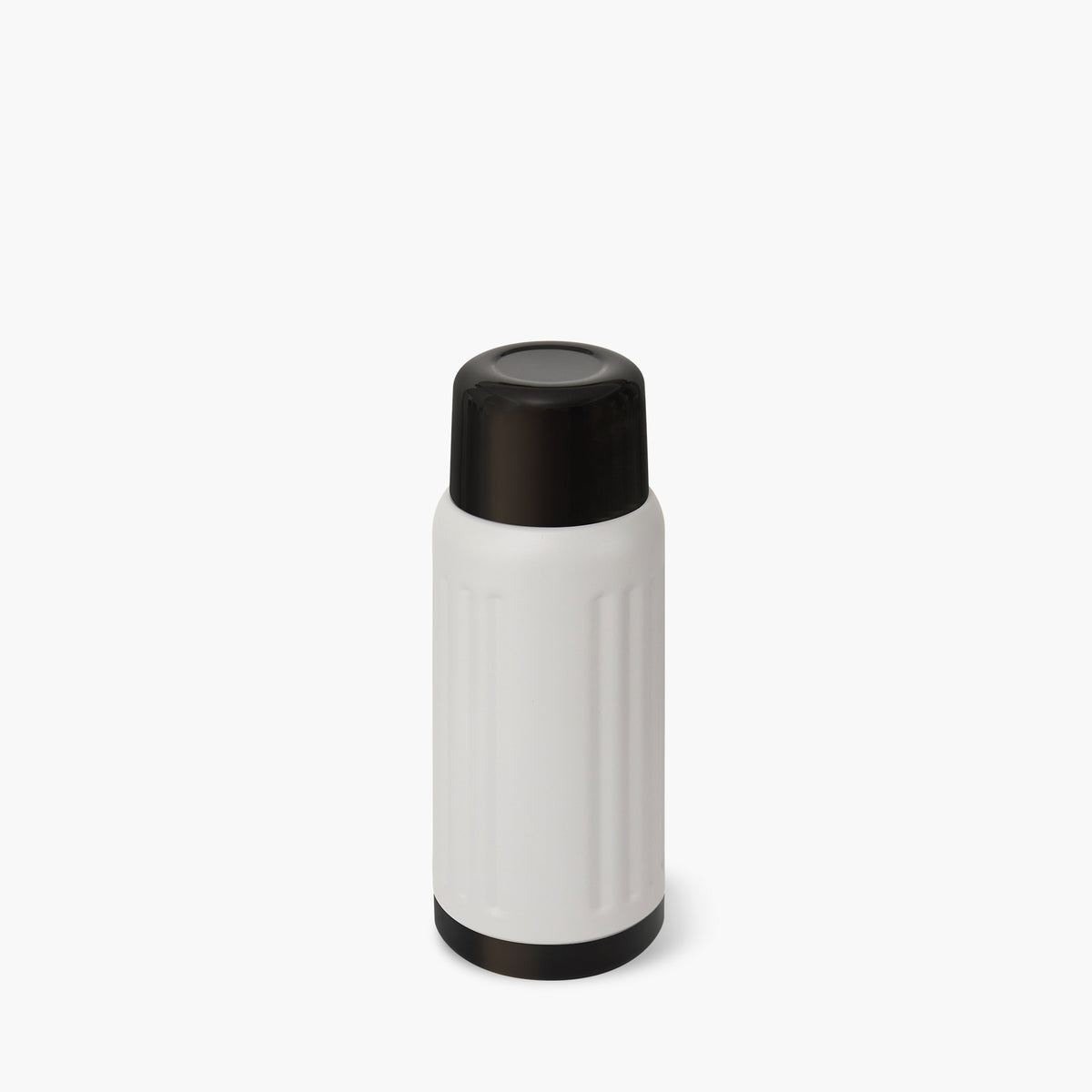 Light Gray FLUTE 17 oz insulated bottle alternate view #color_light gray