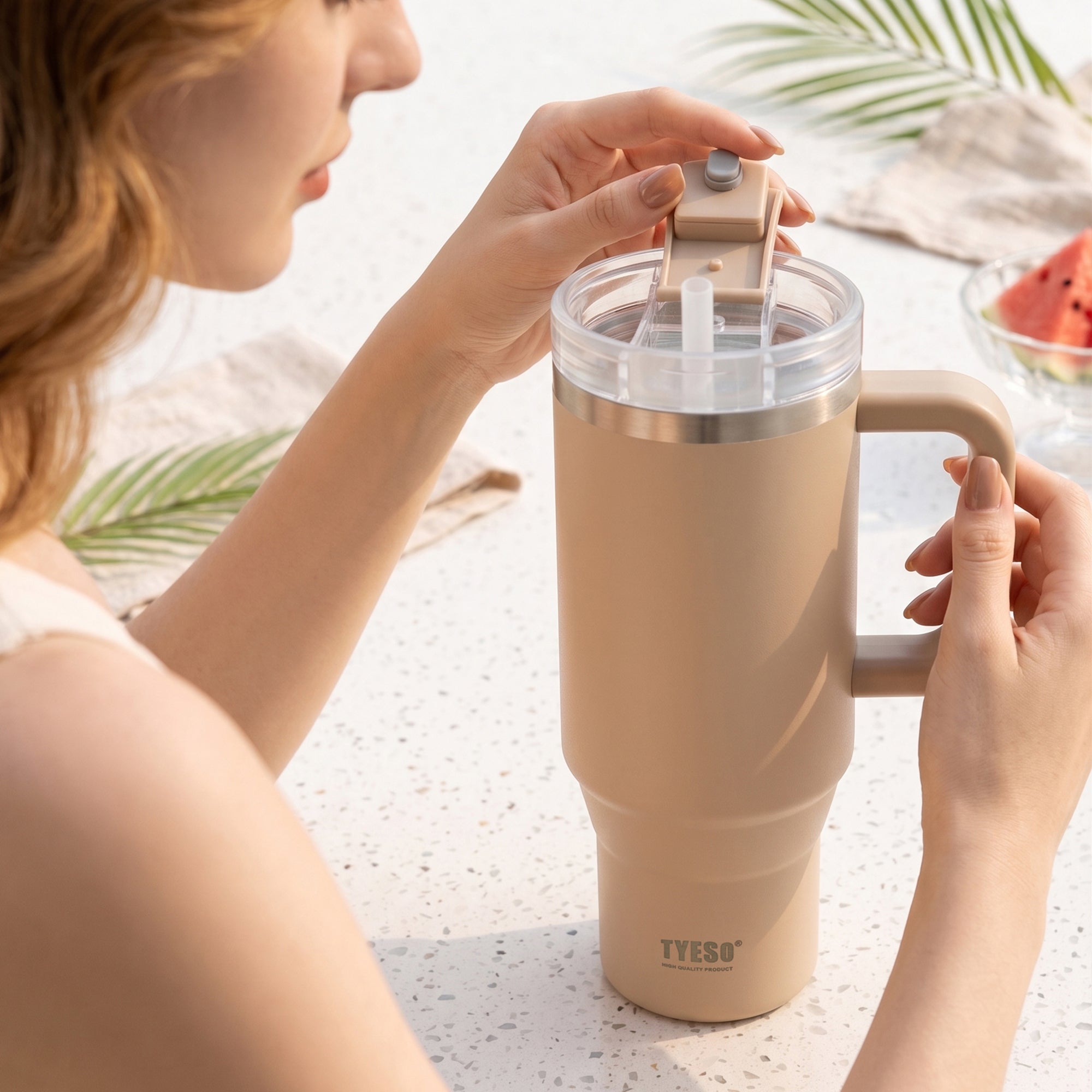AURA POP Tumbler cold drink temperature retention advantage image
