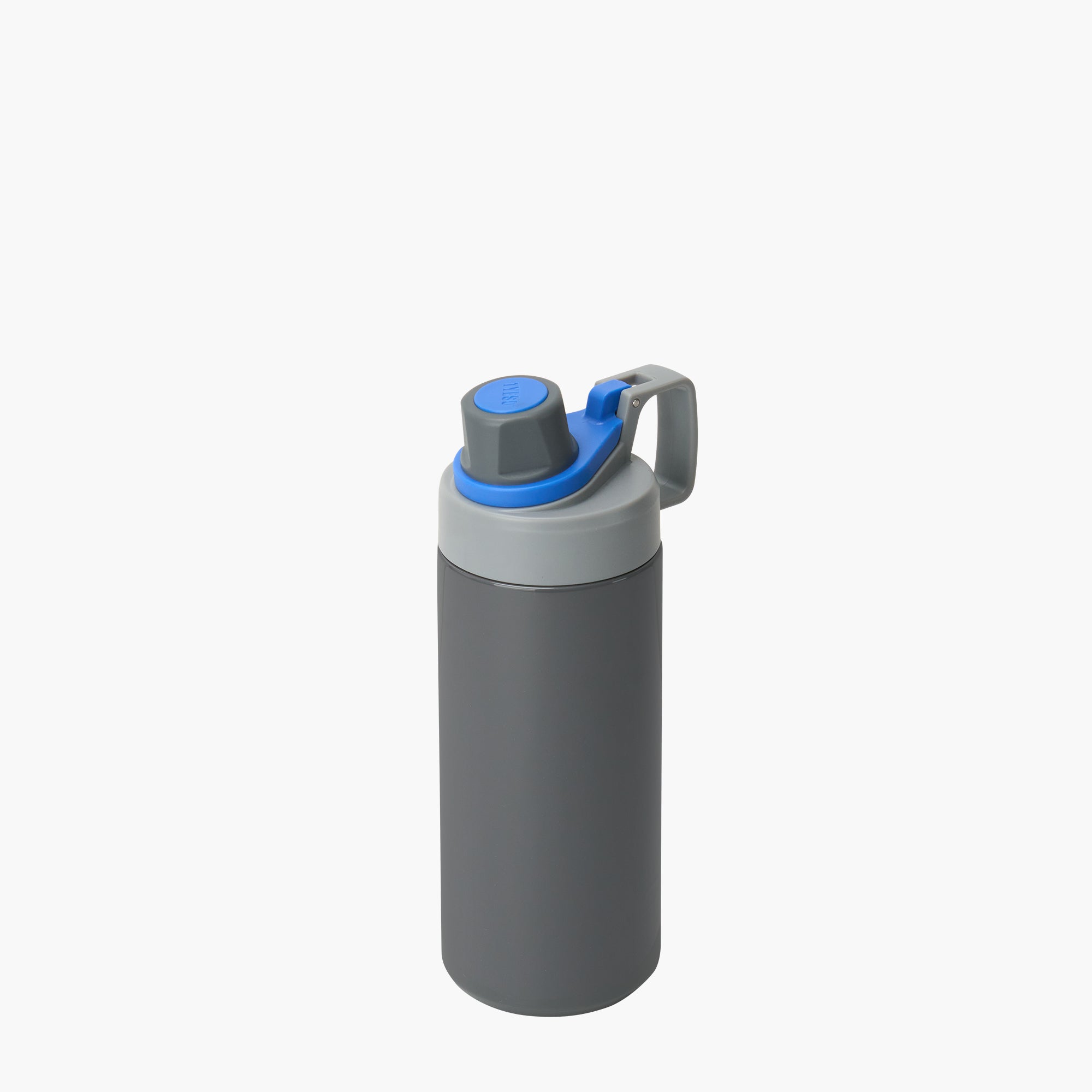 TYESO FIZZ Sports Bottle with Handle in Gray, 20 oz – carry handle detail #color_gray
