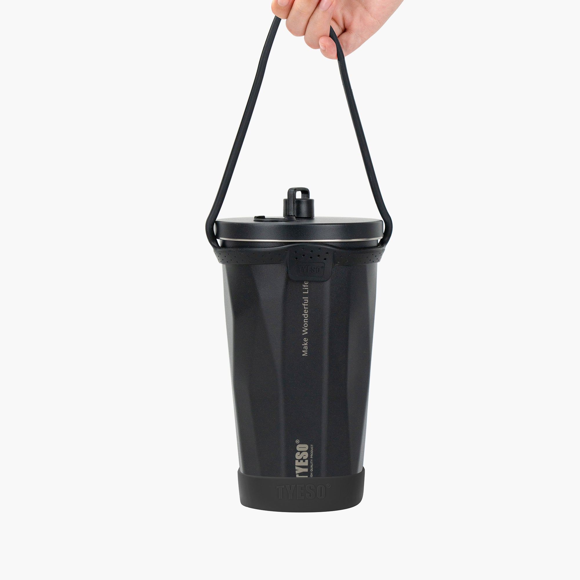 TYESO FLAIR Retractable Straw Tumbler in Solid Black, 20 oz – lid detail #color_solid black